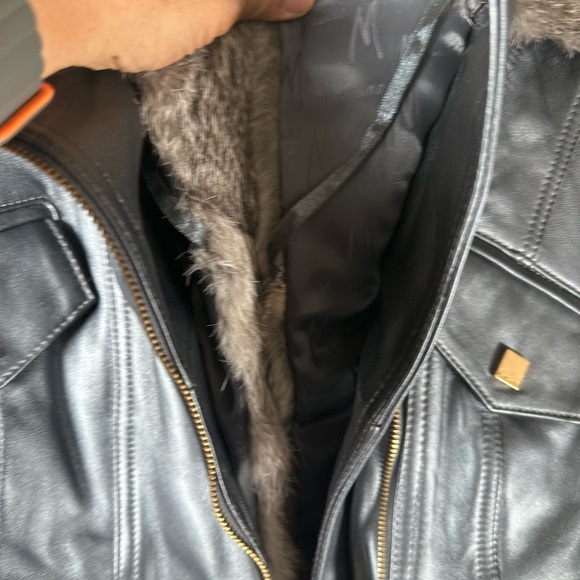 Marciano Leather Jacket with Rabbit Fur Collar - S/P - Picture 8 of 13